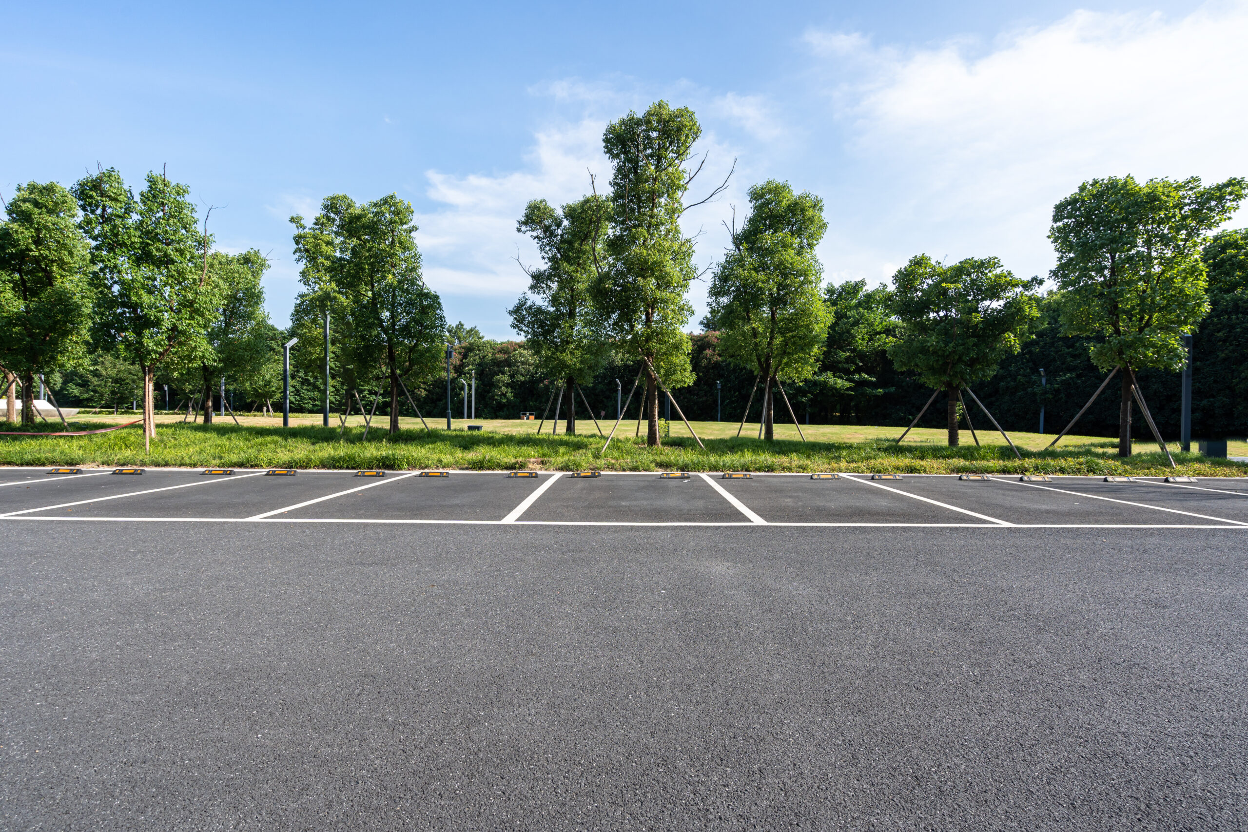 parking lot in city park